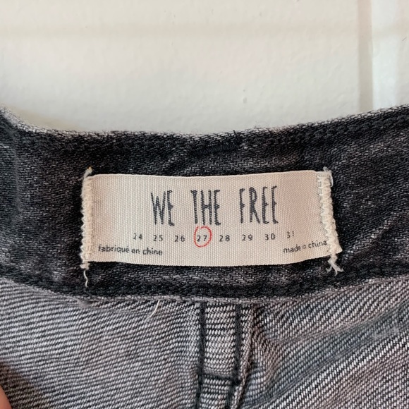 We the People cutoff jean shorts - Picture 4 of 4